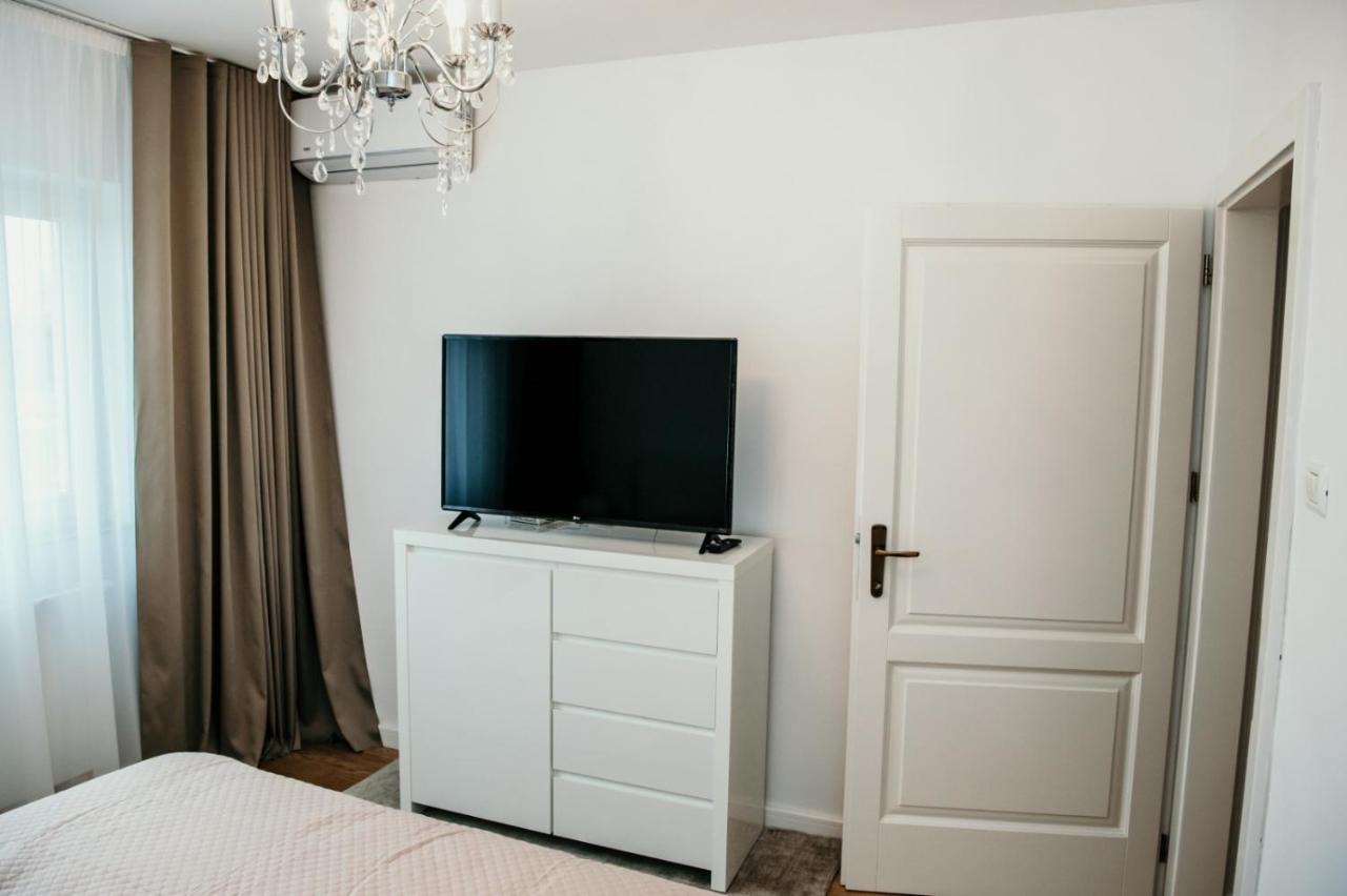 Apartament De Lux Ultramodern In Zona Centrala Temeşvar Dış mekan fotoğraf