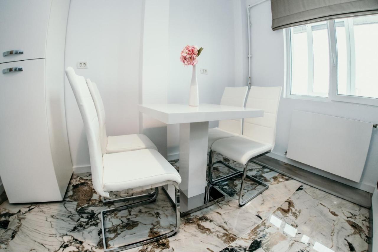 Apartament De Lux Ultramodern In Zona Centrala Temeşvar Dış mekan fotoğraf