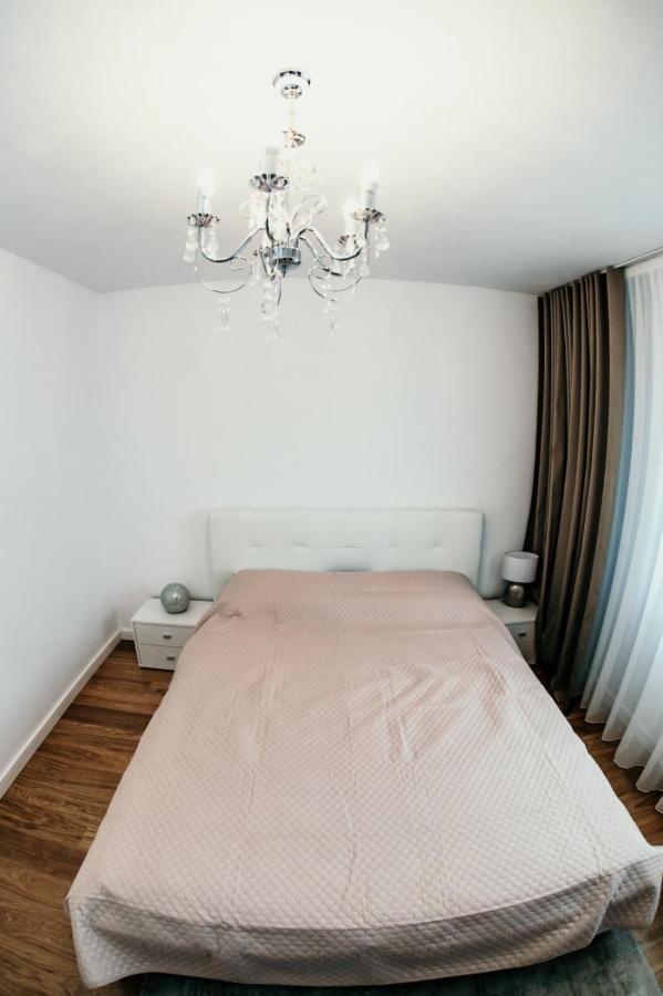Apartament De Lux Ultramodern In Zona Centrala Temeşvar Dış mekan fotoğraf