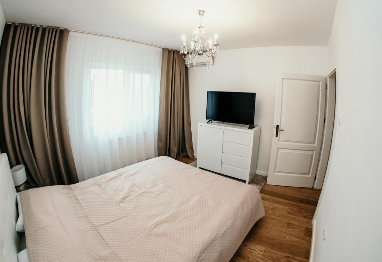 Apartament De Lux Ultramodern In Zona Centrala Temeşvar Dış mekan fotoğraf