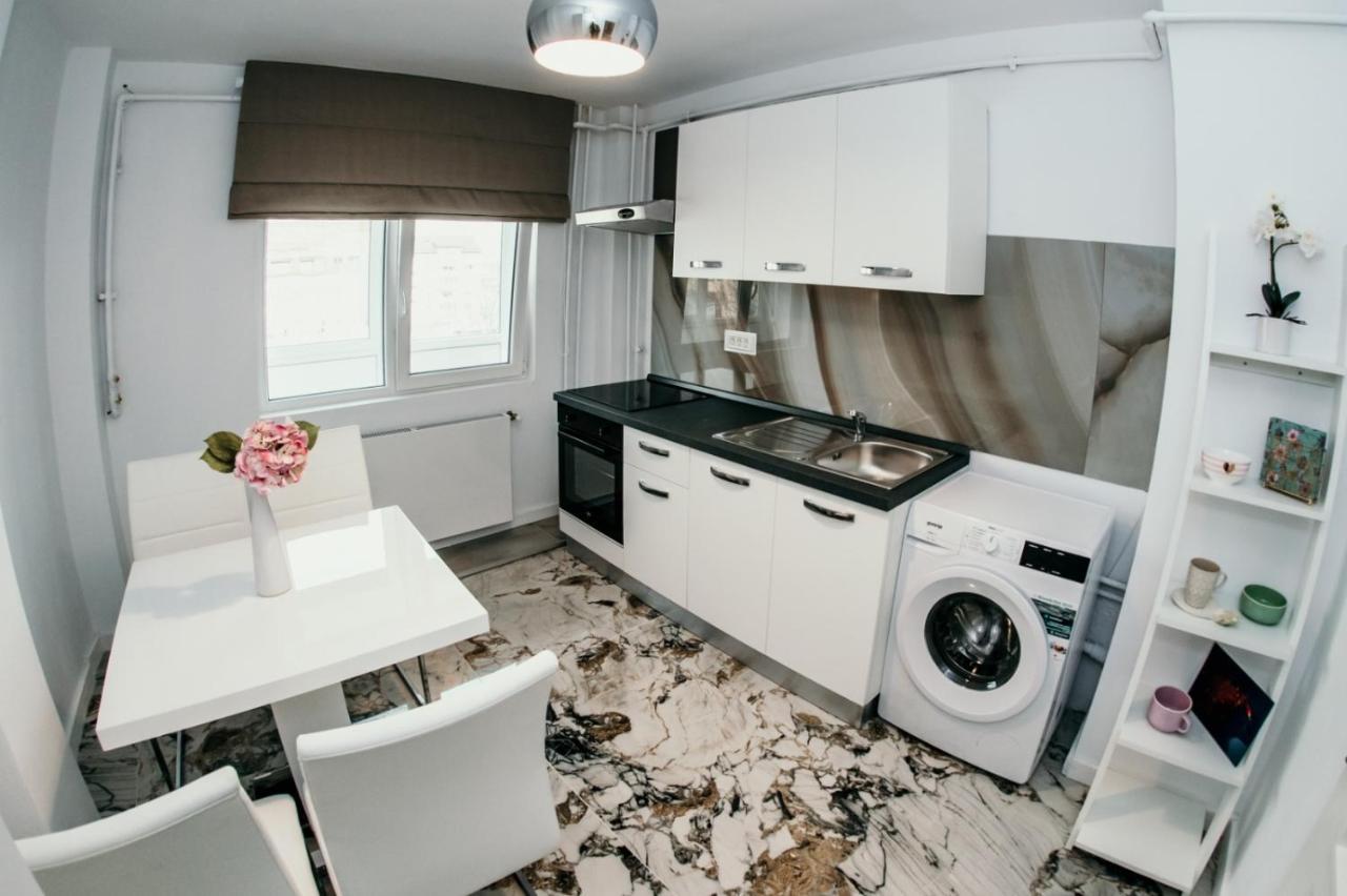 Apartament De Lux Ultramodern In Zona Centrala Temeşvar Dış mekan fotoğraf